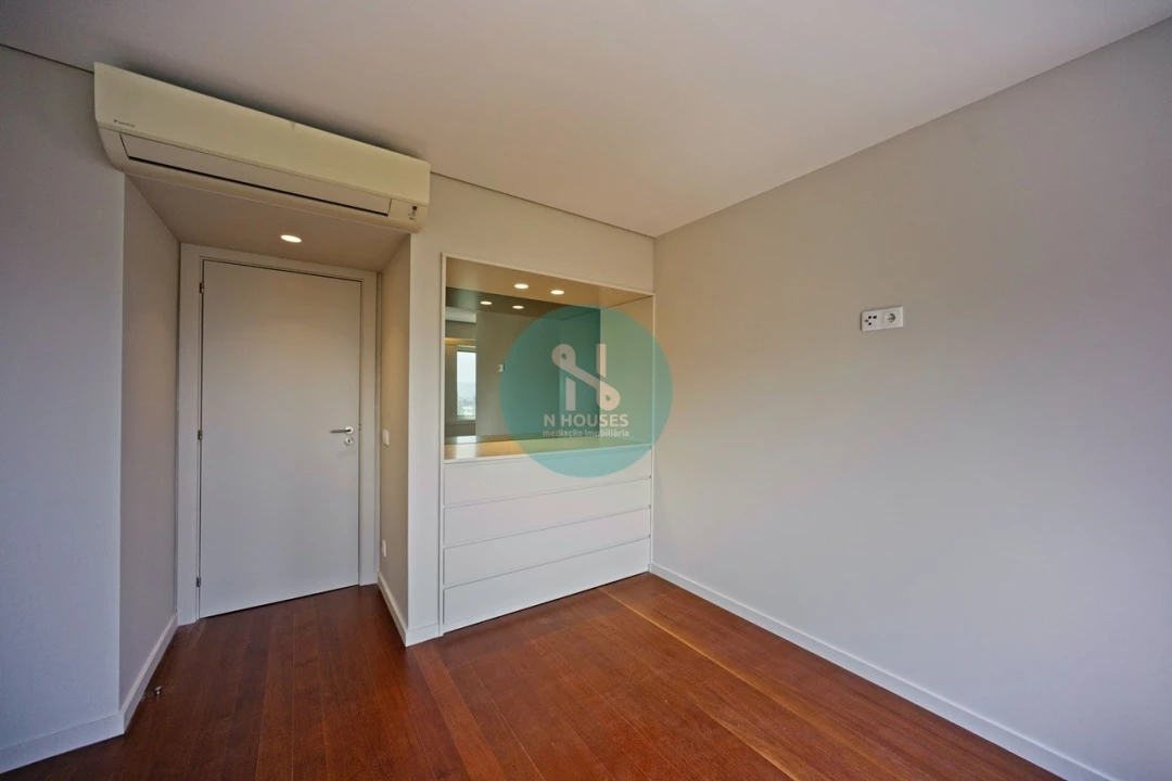 Apartamento T4 para Venda em São Vitor (Braga) Foto 29