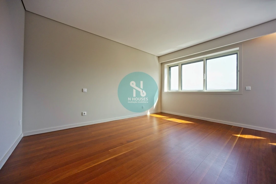 Apartamento T4 para Venda em São Vitor (Braga) Foto 35