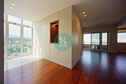 Apartamento T4 para Venda em São Vitor (Braga)
