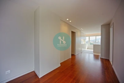 Apartamento T4 para Venda em São Vitor (Braga)