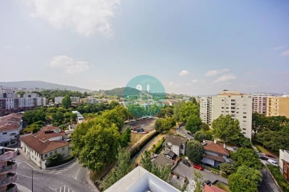 Apartamento T4 para Venda em São Vitor (Braga)