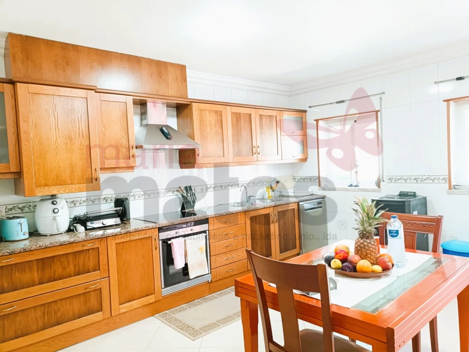 Moradia T3 para Venda em Lourinhã e Atalaia Foto 3