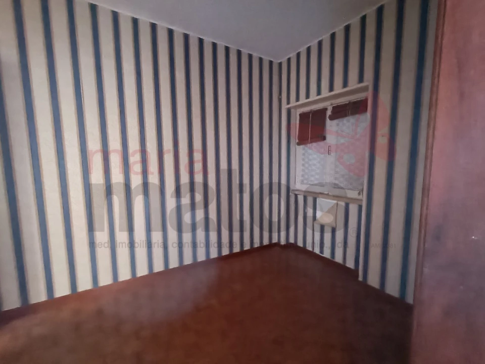 Prédio para Venda em Peniche Foto 28