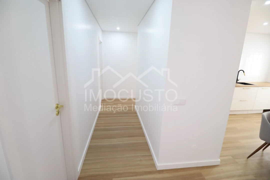 Apartamento T3 para Venda em Vila Real de Santo Antonio Foto 8