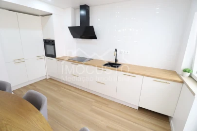 Apartamento T3 para Venda em Vila Real de Santo Antonio