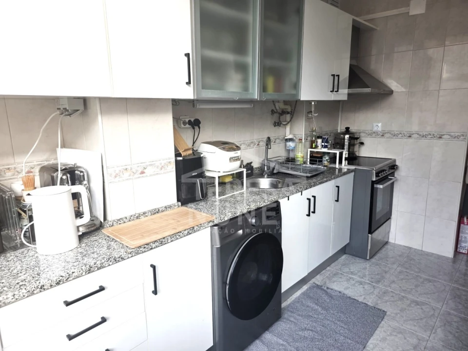 Apartamento T2 para Venda em Baixa da Banheira e Vale da Amoreira Foto 4