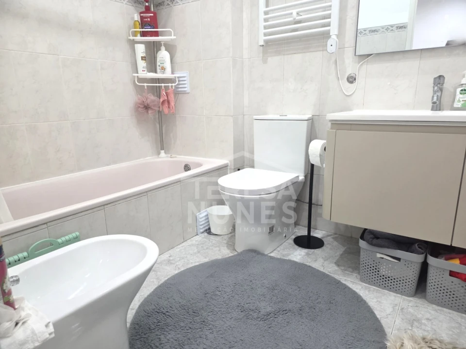 Apartamento T2 para Venda em Baixa da Banheira e Vale da Amoreira Foto 9