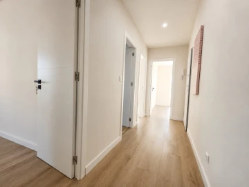 Apartamento T2 para Venda em Odivelas