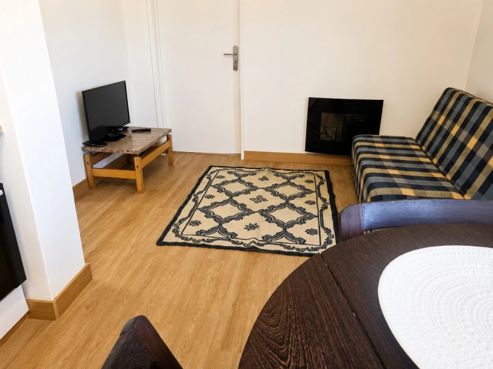Apartamento T1 para Venda em Corroios Foto 2