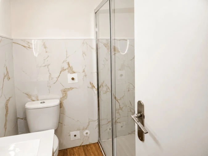 Apartamento T1 para Venda em Corroios Foto 4