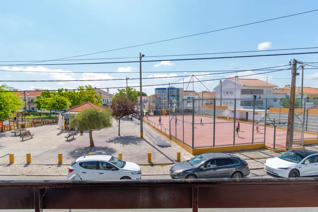 Moradia T4 para Venda em Samora Correia Foto 5