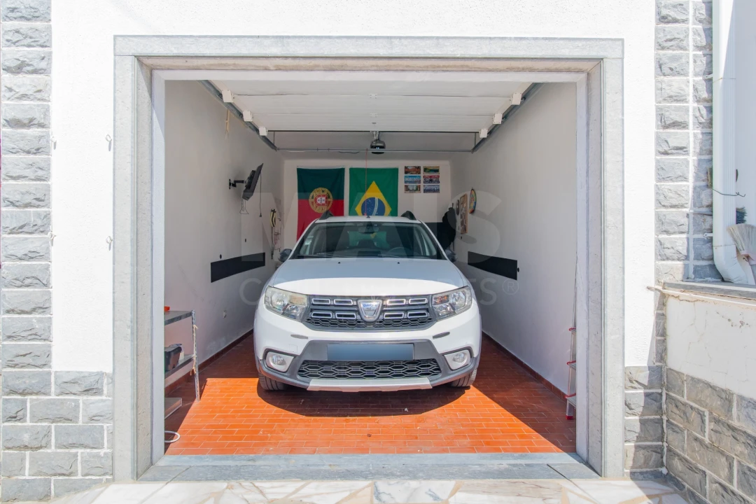 Moradia T4 para Venda em Samora Correia Foto 6