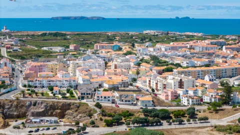 Moradia T14 para Venda em Peniche