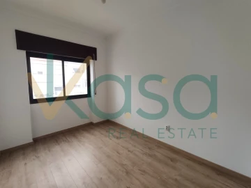 Apartamento T3 para Venda em Alto do Seixalinho, Santo André e Verderena