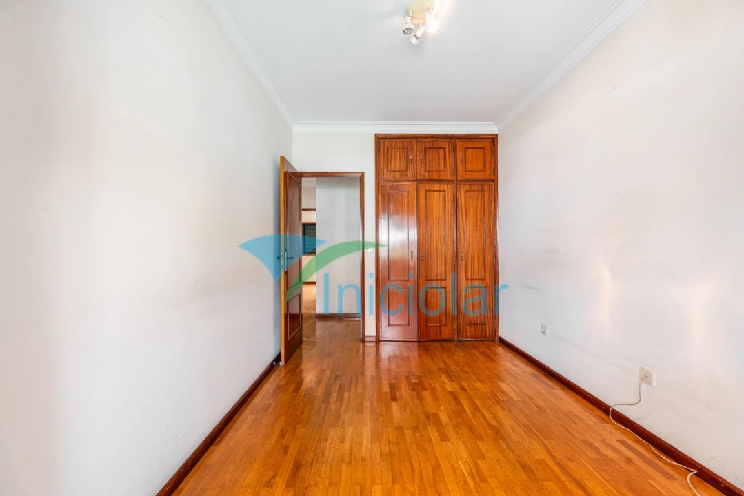 Moradia T3 para Venda em Milheiros Foto 18