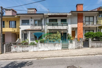 Moradia T3 para Venda em Milheiros