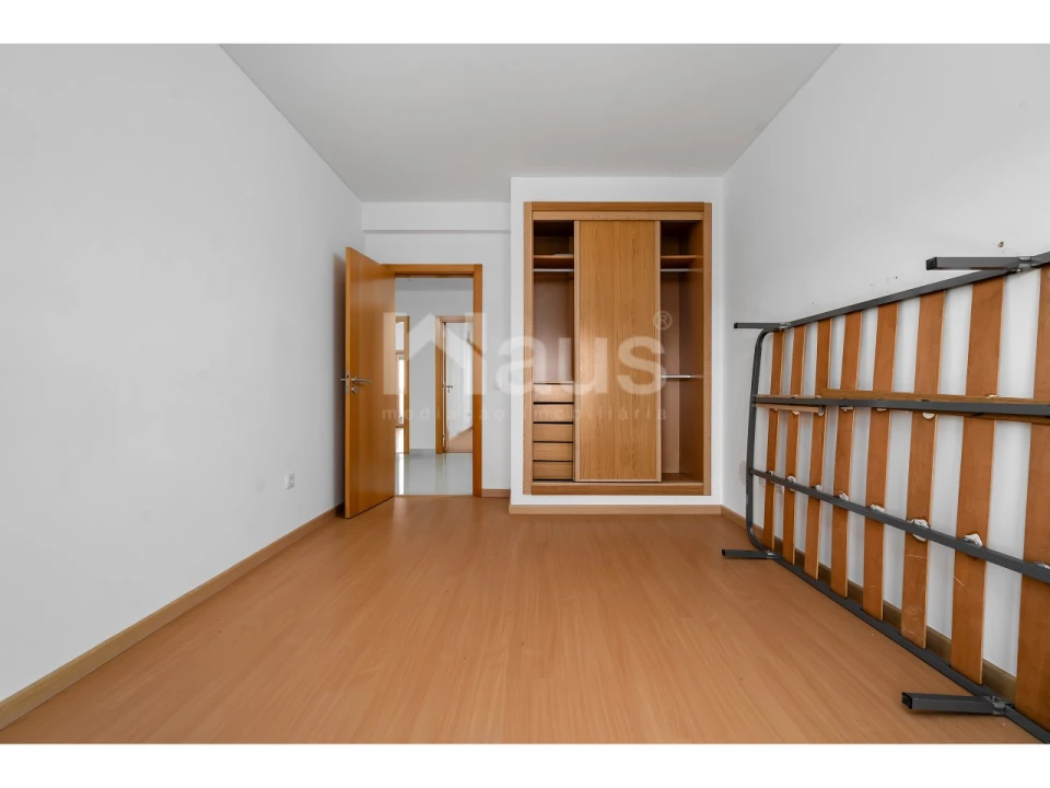 Apartamento T4 para Venda em Pinhal Novo Foto 10