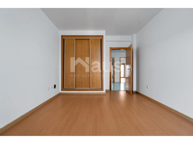 Apartamento T4 para Venda em Pinhal Novo Foto 13