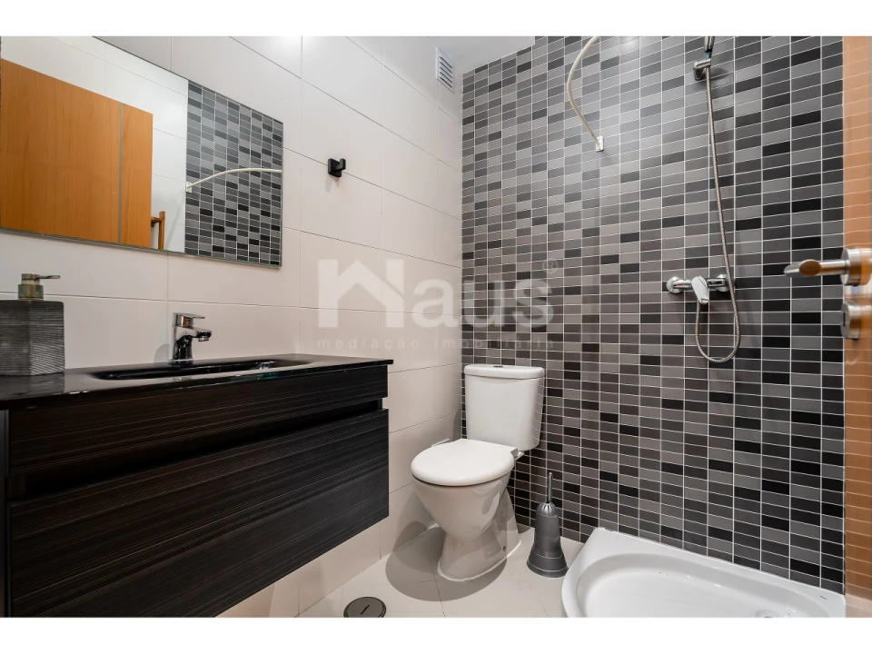 Apartamento T4 para Venda em Pinhal Novo Foto 20