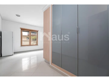 Apartamento T4 para Venda em Pinhal Novo
