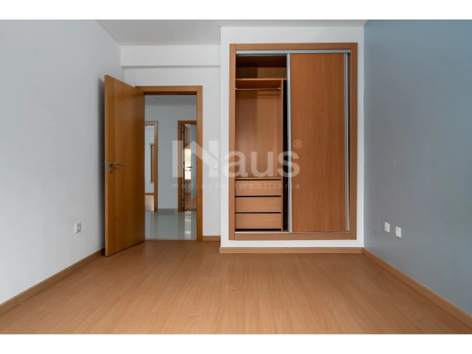 Apartamento T4 para Venda em Pinhal Novo Foto 12