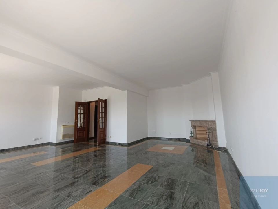 Apartamento T3 para Venda em Marvila, Ribeira Santarém, São Salvador, São Nicolau Foto 2