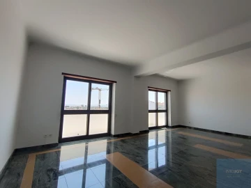 Apartamento T3 para Venda em Marvila, Ribeira Santarém, São Salvador, São Nicolau