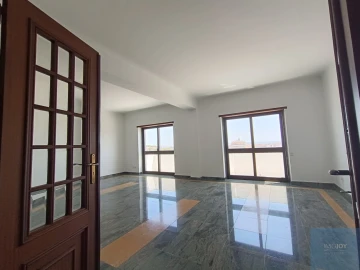 Apartamento T3 para Venda em Marvila, Ribeira Santarém, São Salvador, São Nicolau