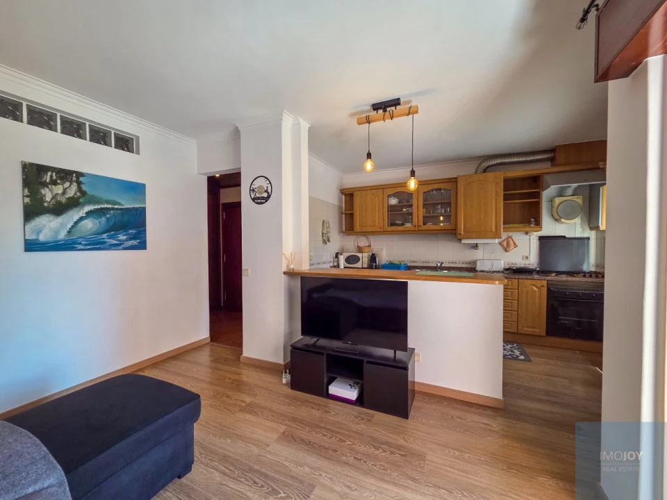 Apartamento T1 para Arrendamento em São Domingos de Rana Foto 3