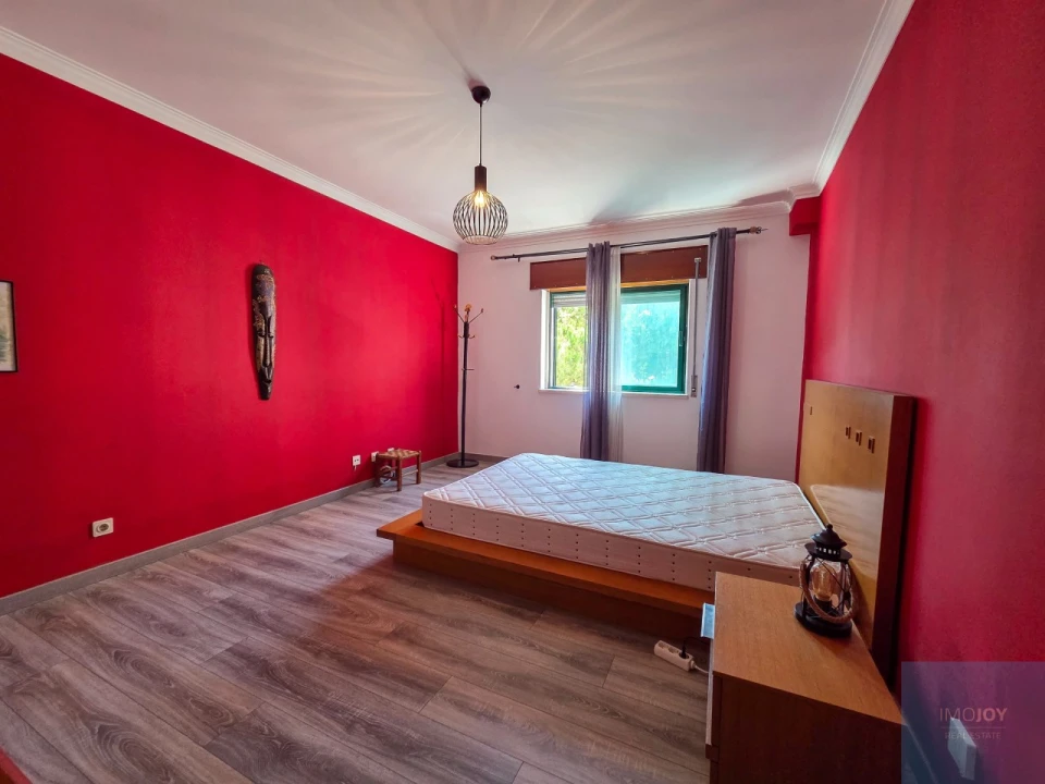 Apartamento T1 para Arrendamento em São Domingos de Rana Foto 10