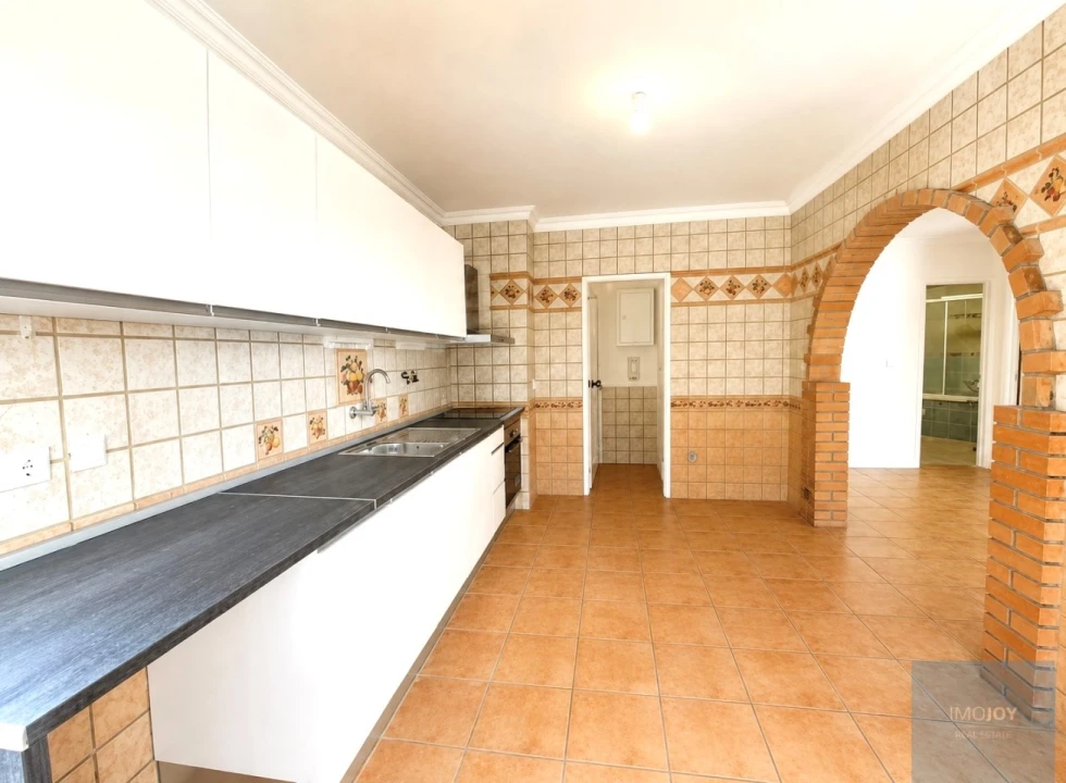 Apartamento T3 para Venda em Algueirão-Mem Martins Foto 7