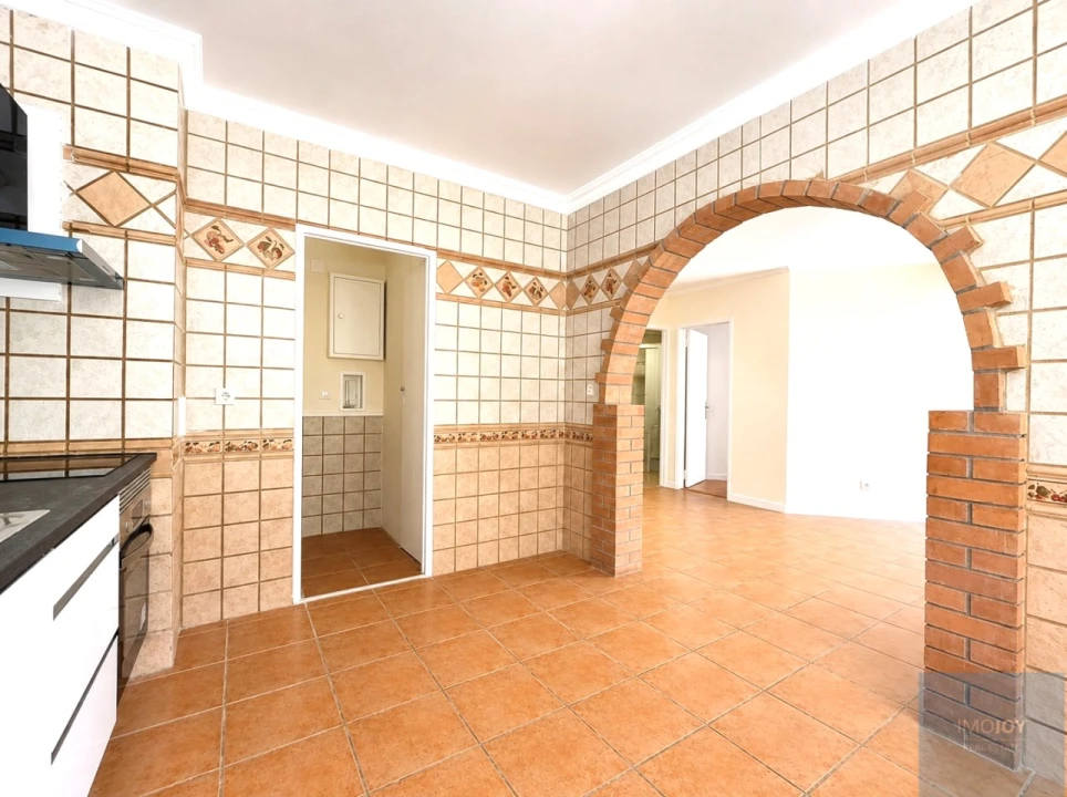 Apartamento T3 para Venda em Algueirão-Mem Martins Foto 8