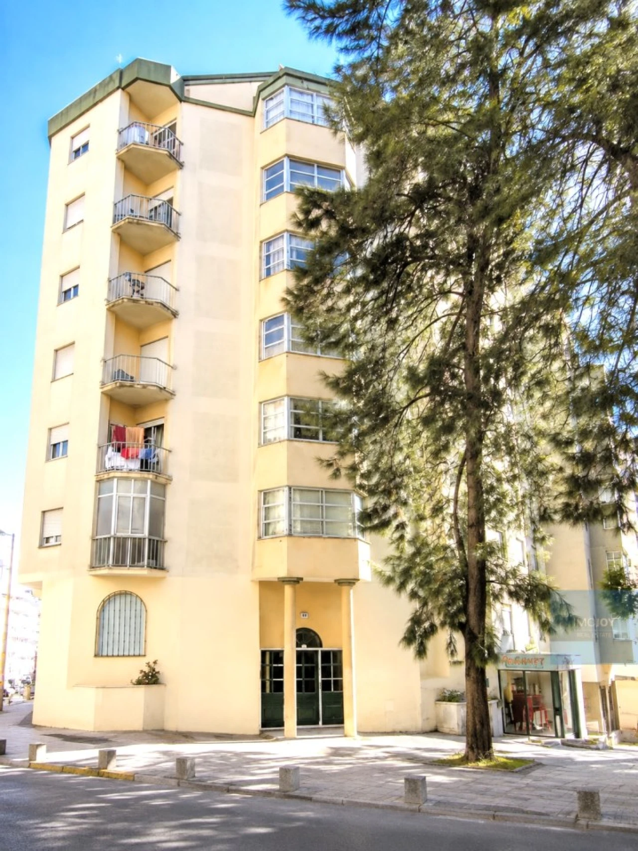 Apartamento T3 para Venda em Algueirão-Mem Martins Foto 19