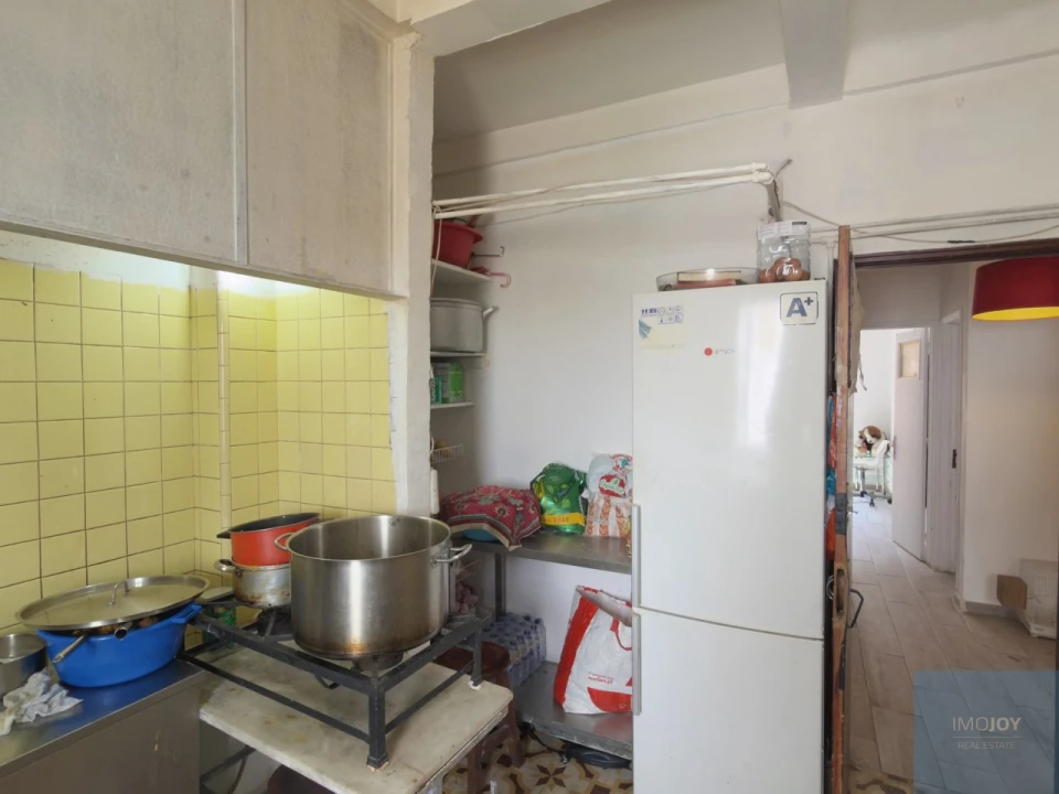 Apartamento T2 para Venda em Portimão Foto 6