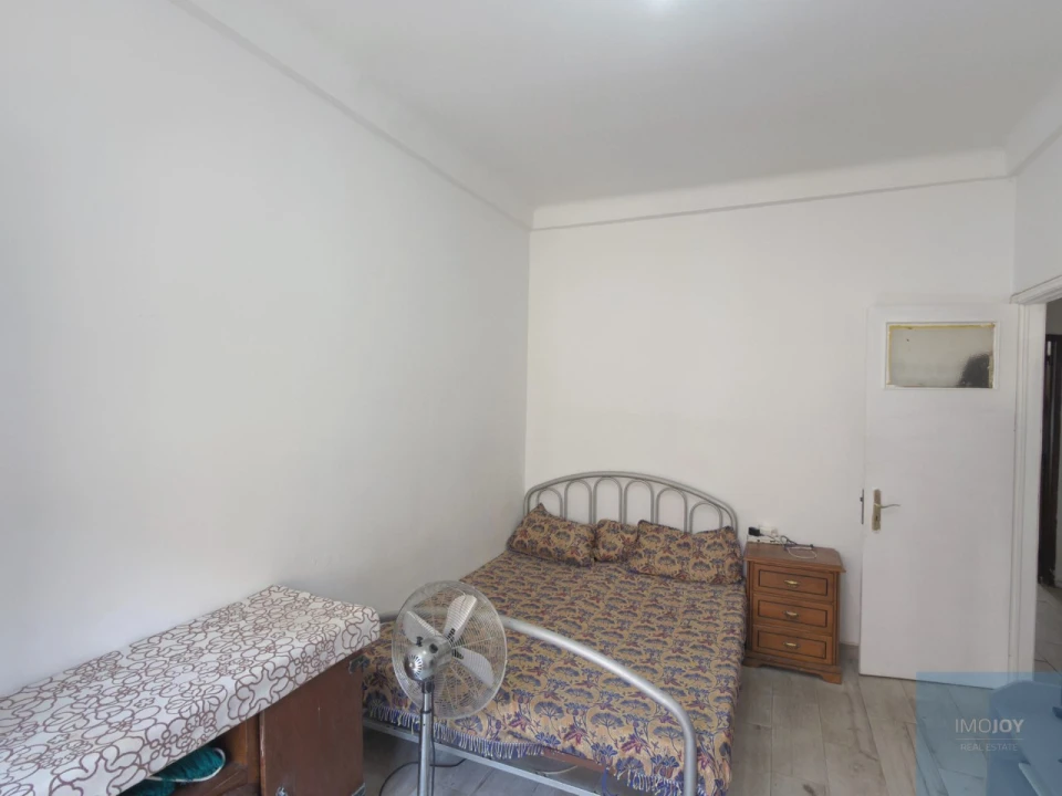 Apartamento T2 para Venda em Portimão Foto 11