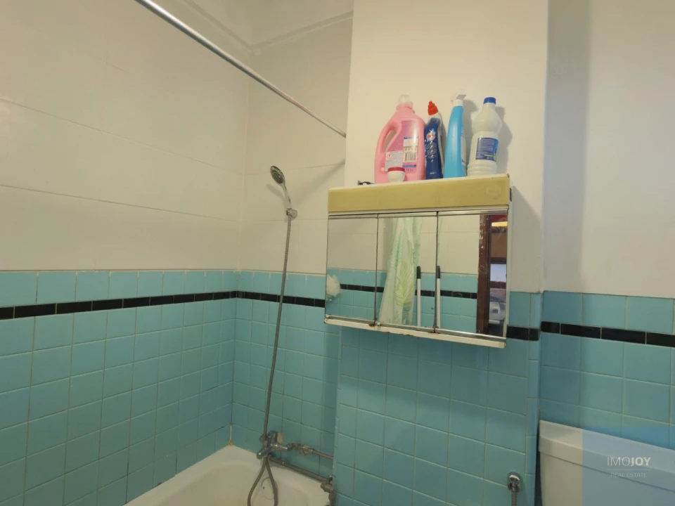 Apartamento T2 para Venda em Portimão Foto 15