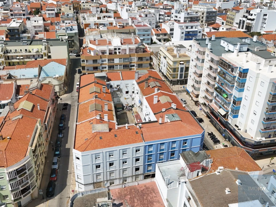 Apartamento T2 para Venda em Portimão Foto 19