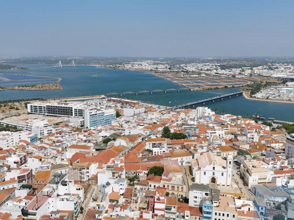 Apartamento T2 para Venda em Portimão Foto 23