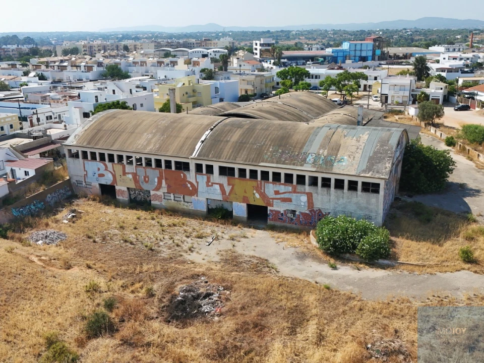 Terreno para Venda em Quelfes Foto 12