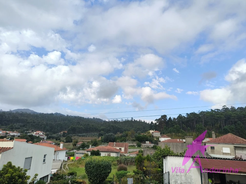 Terreno para Venda em Santa Marta de Portuzelo Foto 17