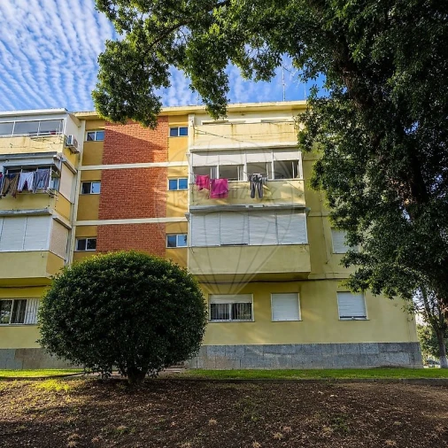 Apartamento T3 para Arrendamento em Odivelas Foto 8