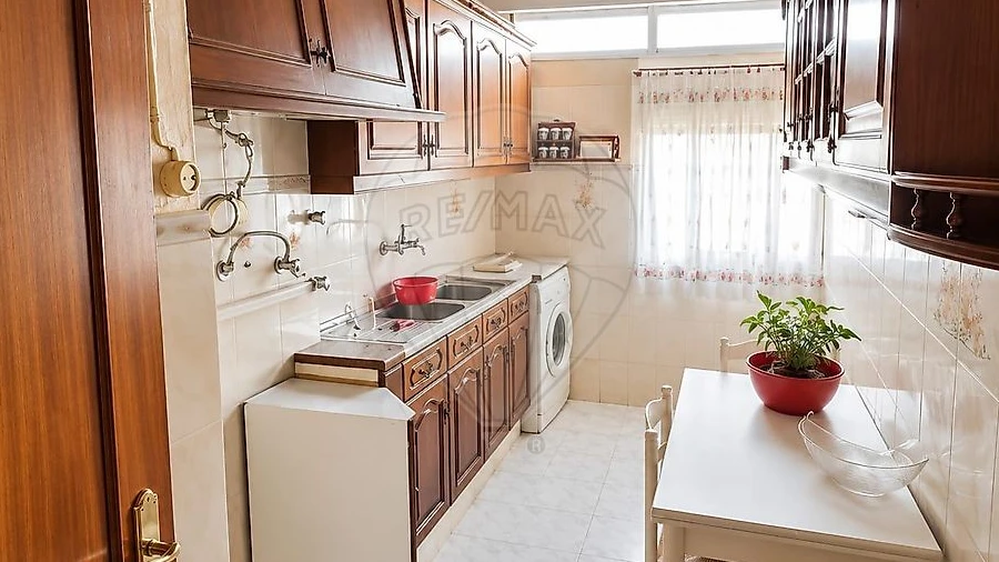 Apartamento T3 para Arrendamento em Odivelas