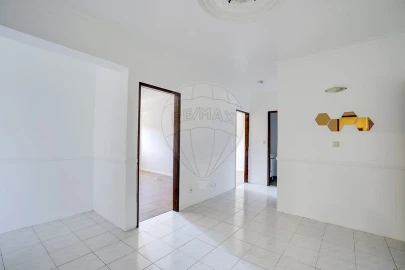 Apartamento T3 para Venda em Cacém e São Marcos