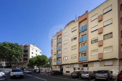 Apartamento T3 para Venda em Cacém e São Marcos