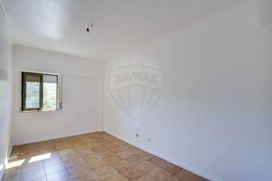 Apartamento T3 para Venda em Cacém e São Marcos Foto 8