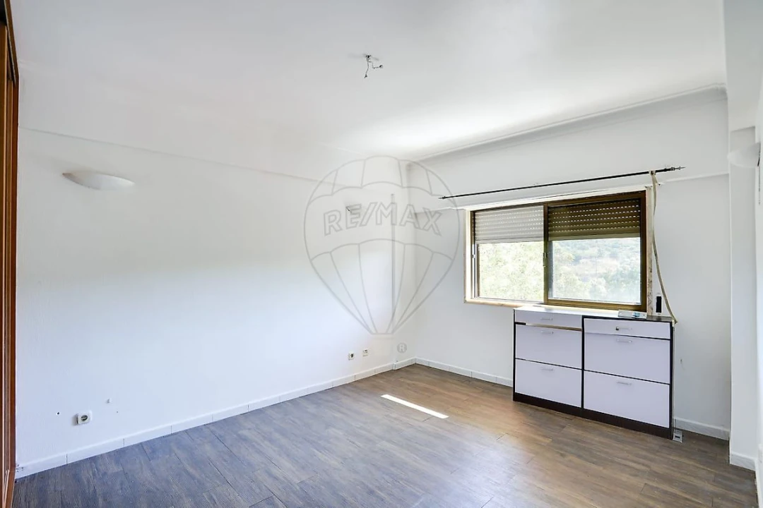 Apartamento T3 para Venda em Cacém e São Marcos Foto 11