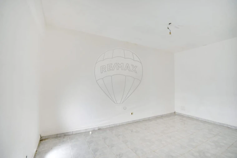 Apartamento T3 para Venda em Cacém e São Marcos Foto 7