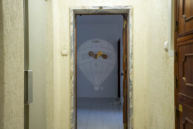 Apartamento T3 para Venda em Cacém e São Marcos Foto 22