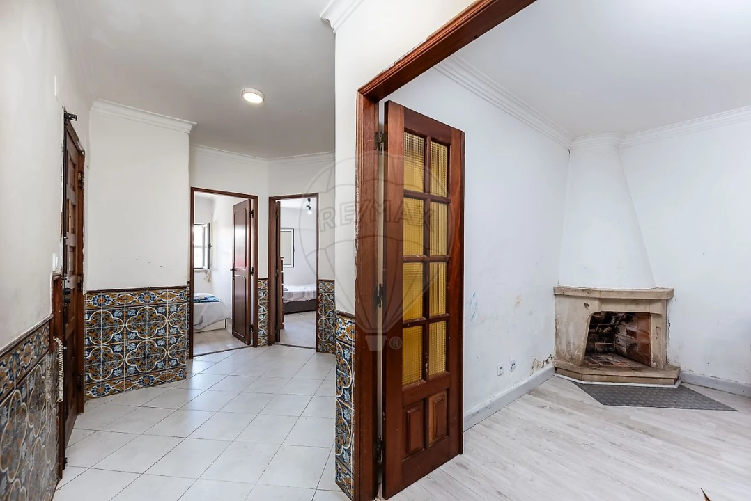 Apartamento T2 para Venda em Algueirão-Mem Martins Foto 12