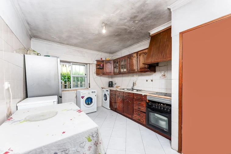 Apartamento T2 para Venda em Algueirão-Mem Martins Foto 5